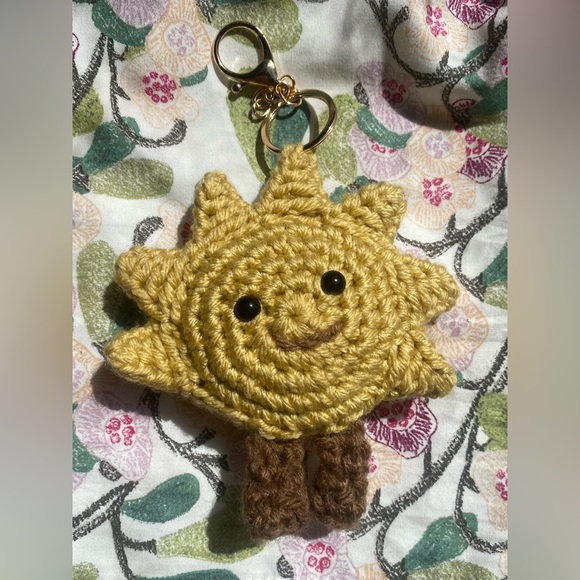 Jellycat sun Crochet Keychain charm - Picture 2 of 6